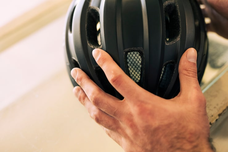 Carbon fiber helmet shell detail
